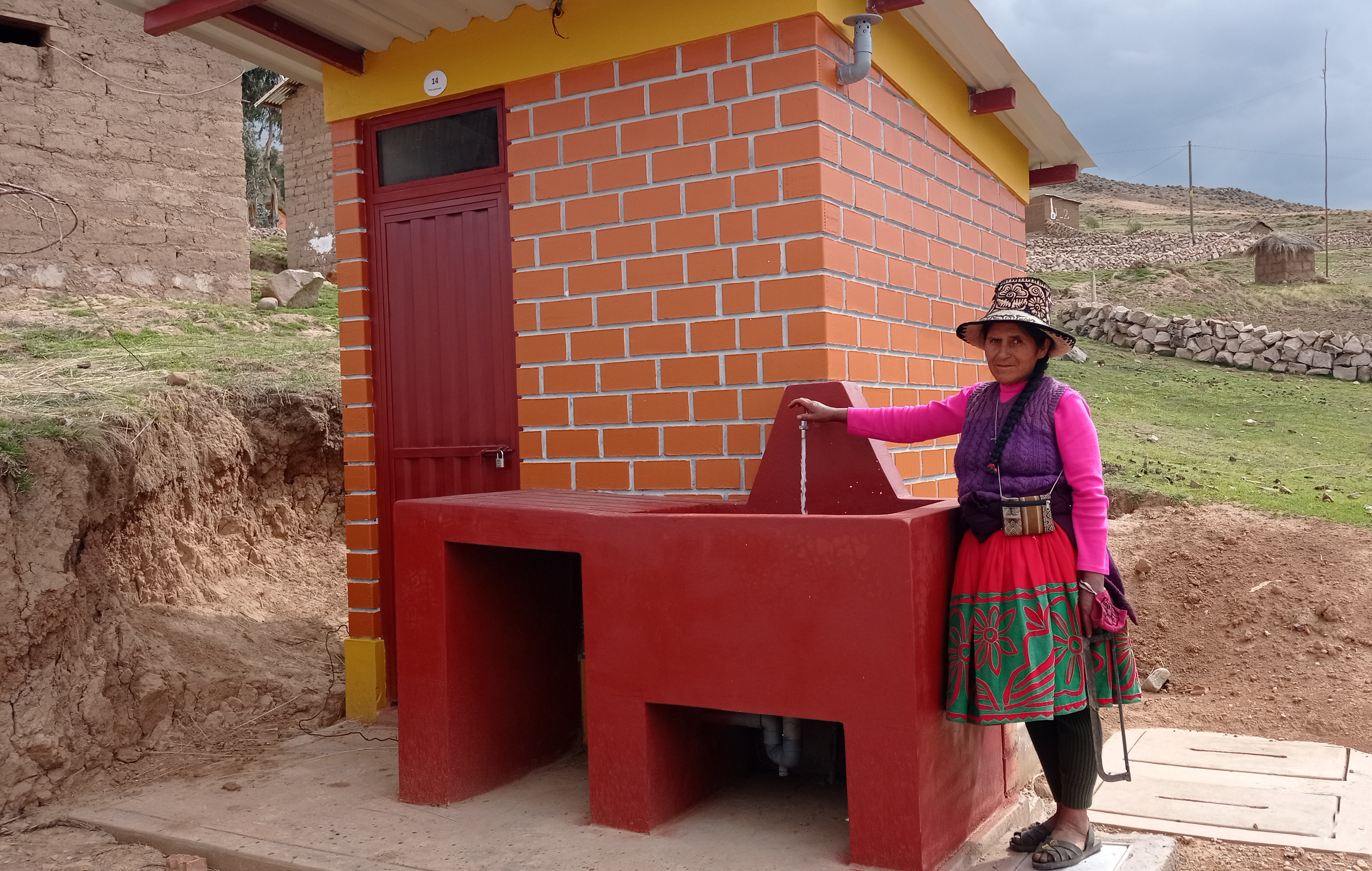 El Fondo de Cooperación para Agua y Saneamiento refuerza su compromiso con el saneamiento en LATINOSAN, con una agenda centrada en la equidad y la sostenibilidad