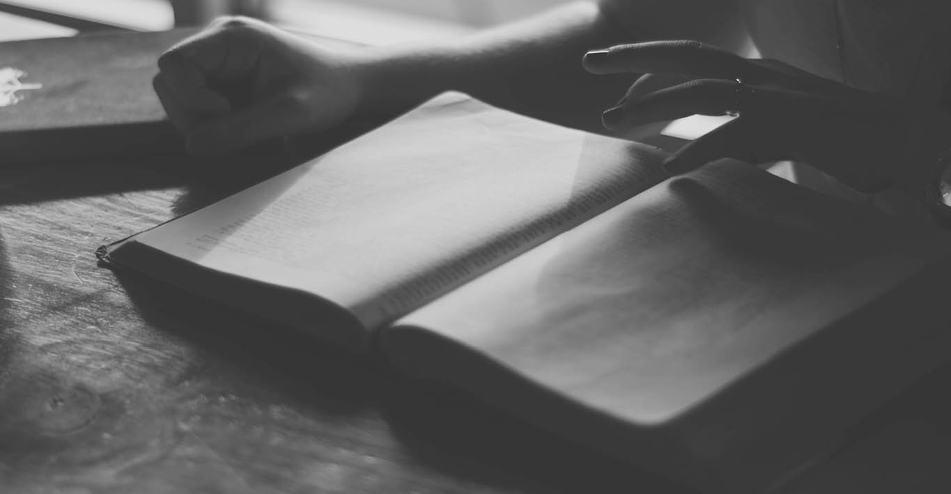 A la luz del Farolitolectura de poesa