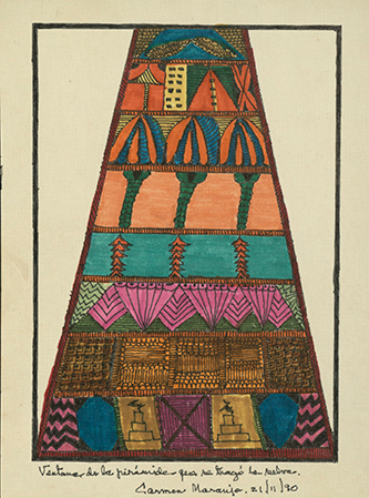 Ventana de la piramide que se trago la selva