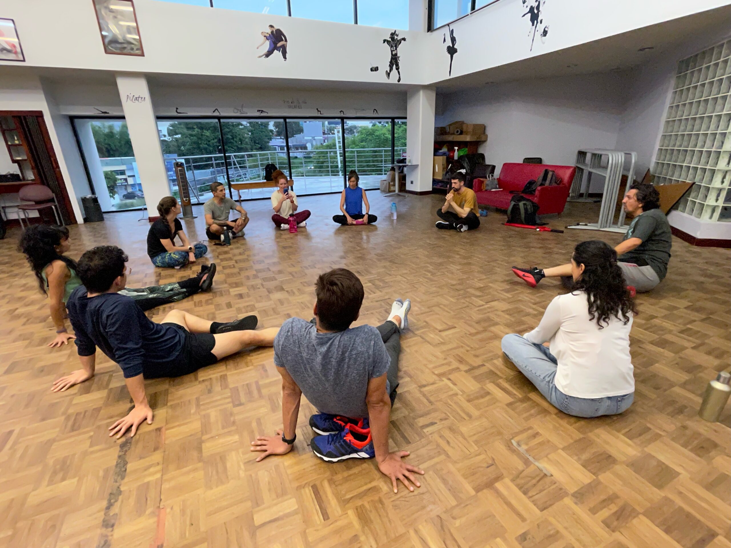 David Blanco visita la Compañía Danza Universitaria de la Universidad de Costa Rica