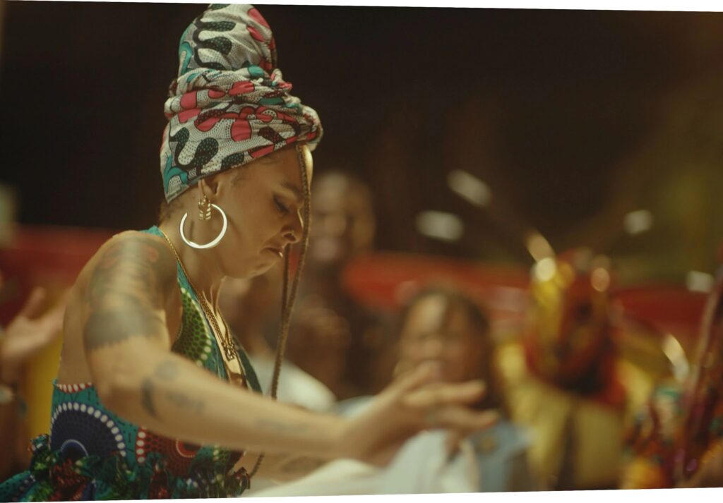 Mujer bailando