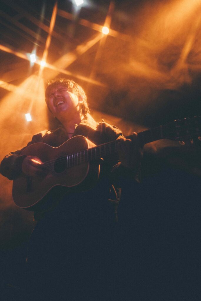 Macario Martínez durante la actuación