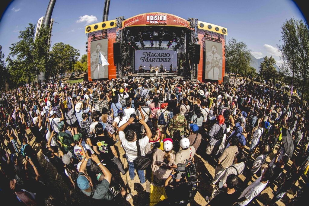 Público viendo actuación