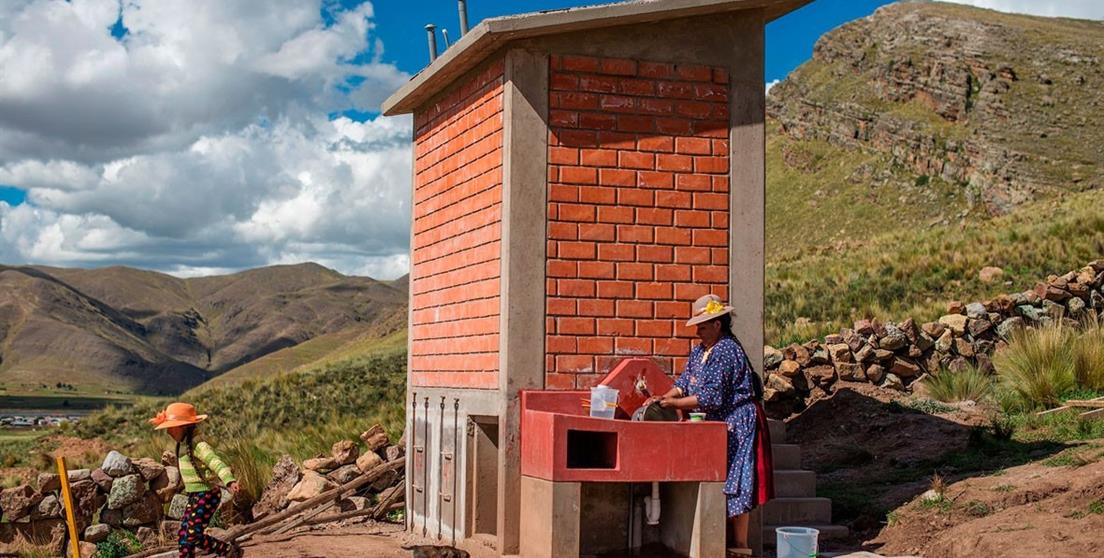 Impulsar el saneamiento y el tratamiento de las aguas para mejorar la vida de las personas